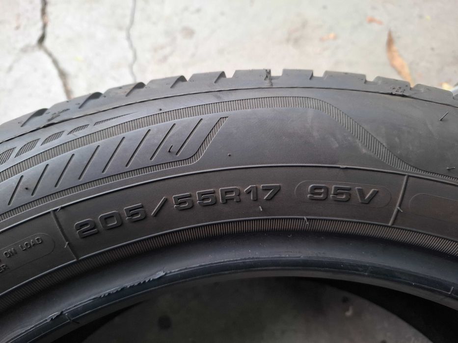 4 Всесезонни гуми Goodyear 205/55/17 DOT21 7mm