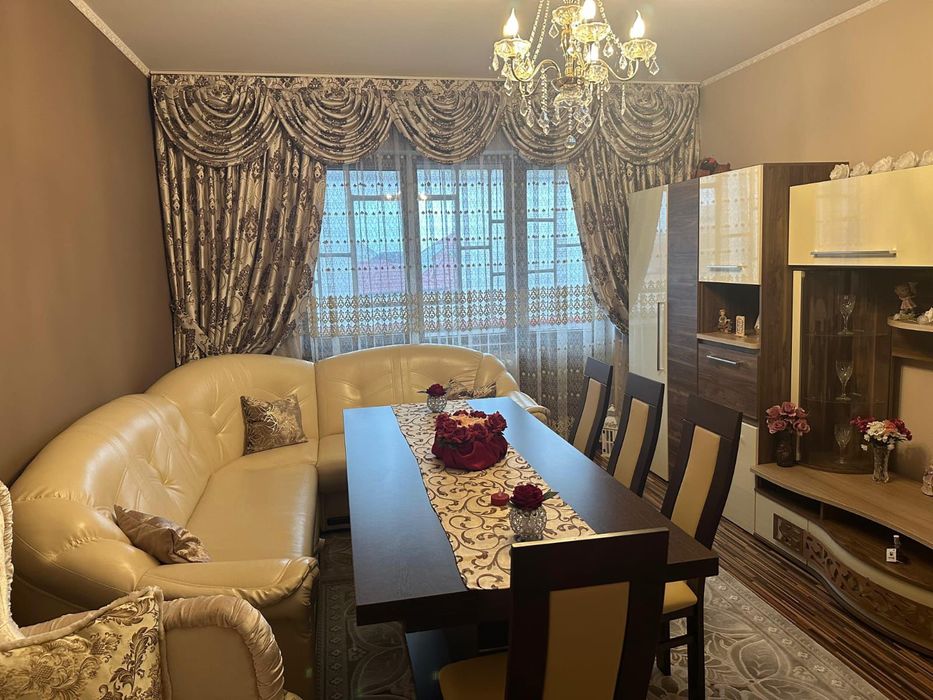 Apartament cu 3 camere si garaj, mobilat utilat,utracentral