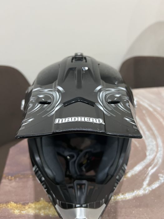 Кросова каска Madhead