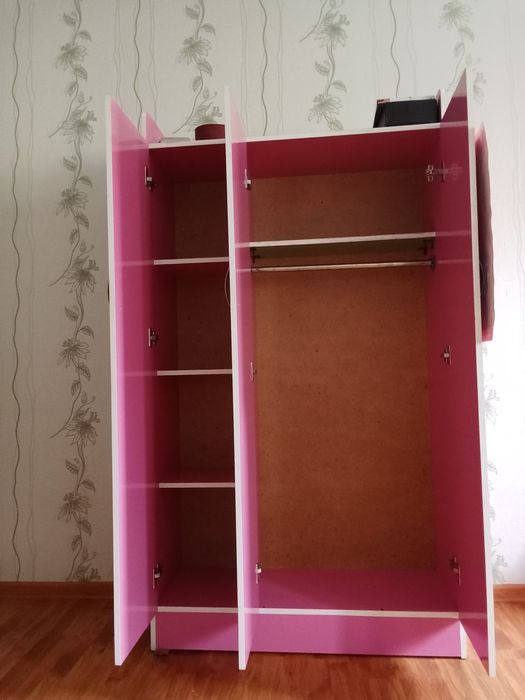 Детский шкаф сотилади