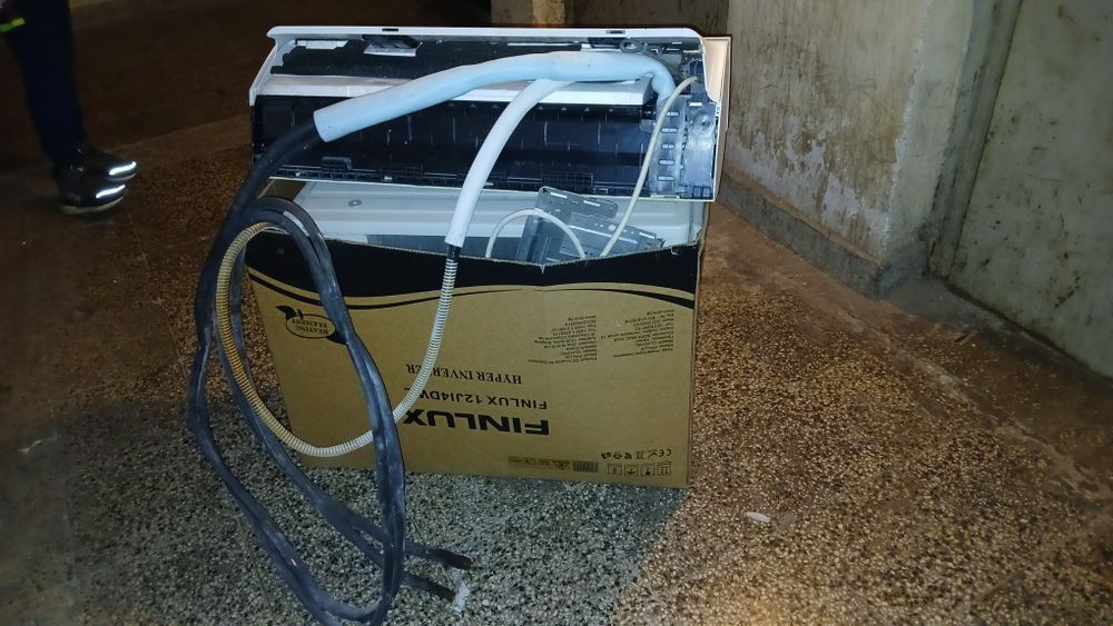 Климатик samsung 12ка