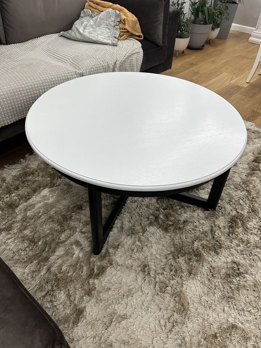 Masa/masuta lemn masiv pentru cafea