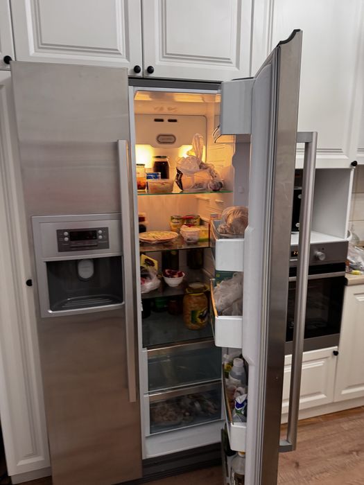 Холодильник двухдверный