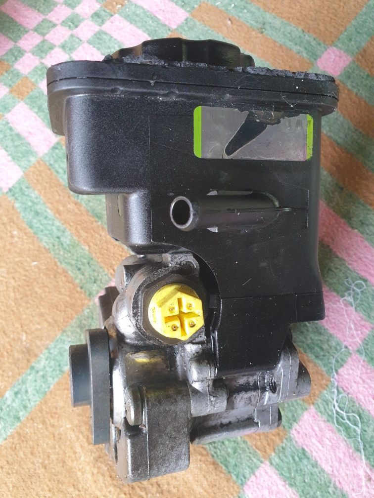 Pompa servo BMW e39 530d