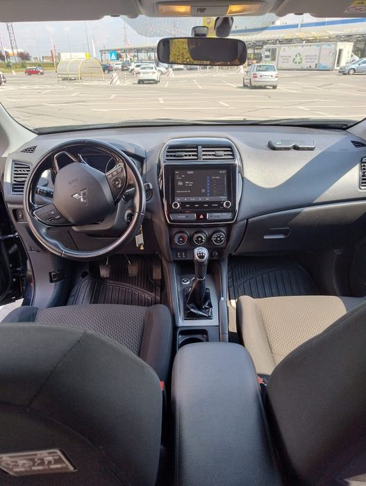 Vând Mitsubishi Asx din 2021