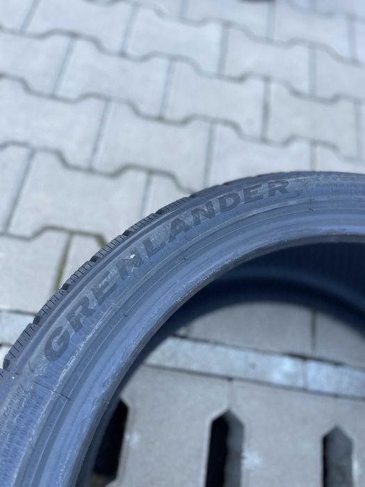 Anvelope Noi 265 35 20 Grenlander icehawke II (IARNA)