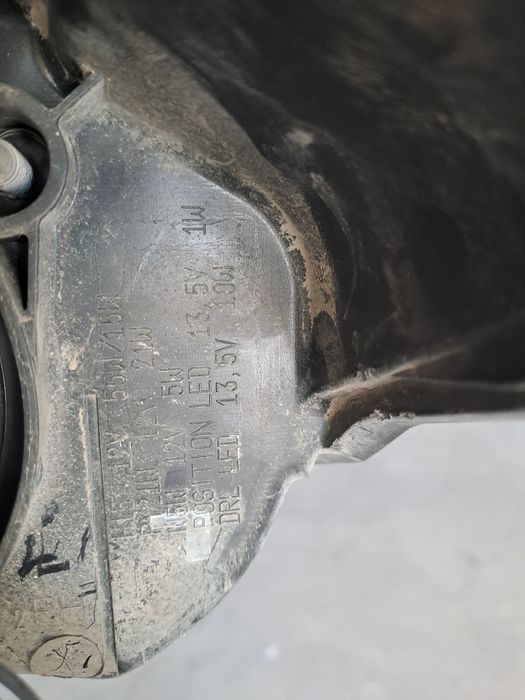 десен фар за Ford Fiesta 2013-16