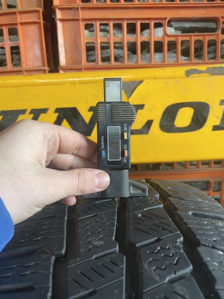 215/65/16C MICHELIN 2-бр