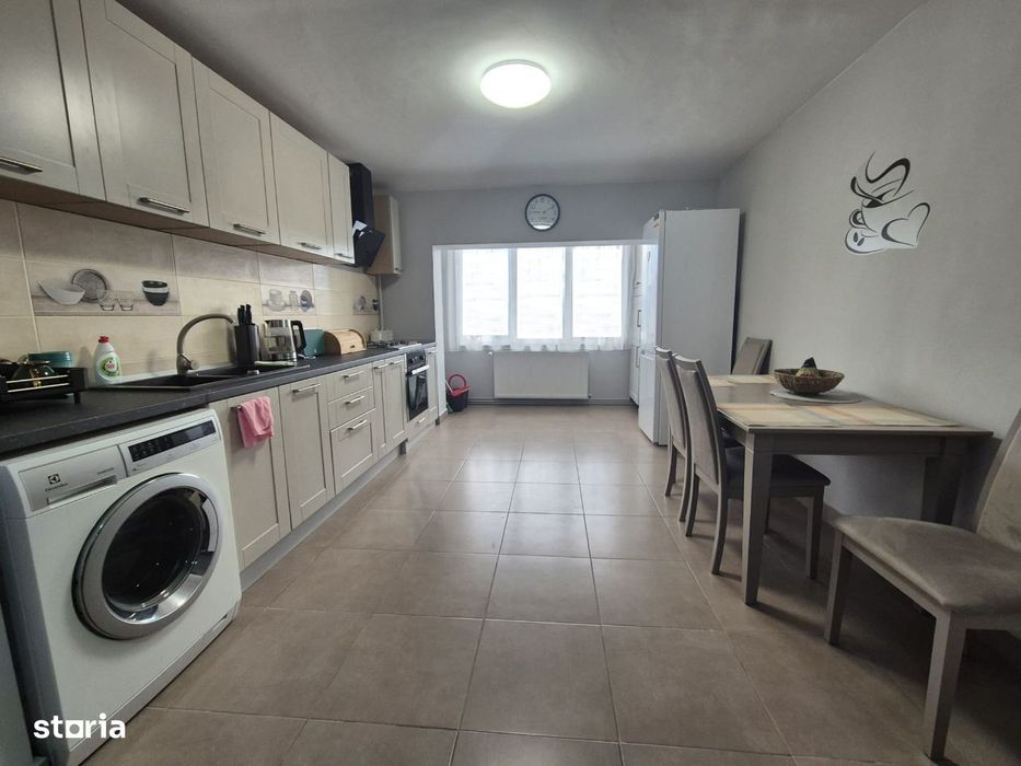 Apartament cu 2 camere, localizat în zona de sus a orașului