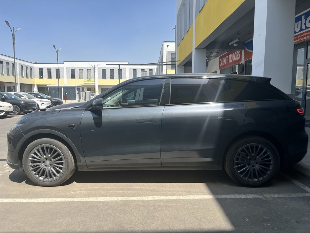 Leapmotor C 11 ГИБРИД