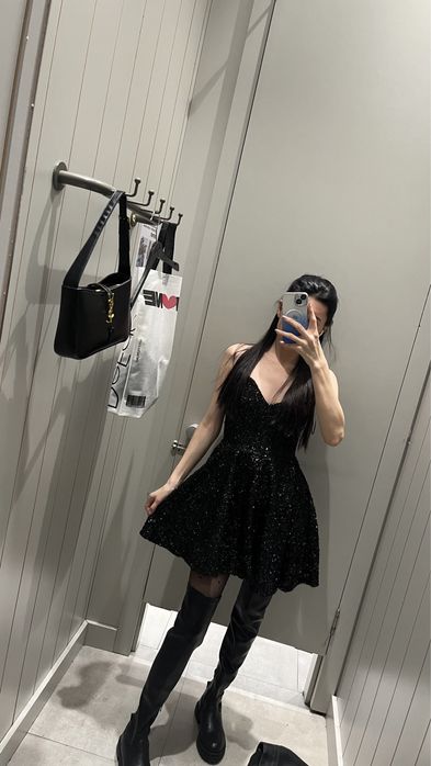 платье новое с пайеткой