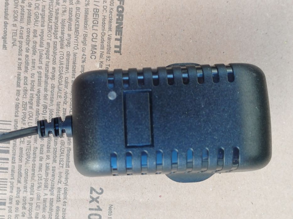 Incarcator baterii li ion 16,8v 1A