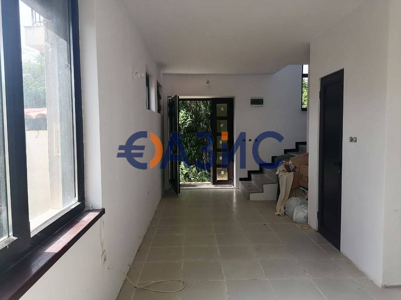 Продава се Тристаен апартамент в с. Кошарица, Област Бургас - 132 кв.м за 910 €/кв.м - Снимка #7