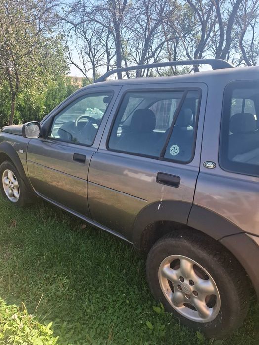 Autoturism Land Rover