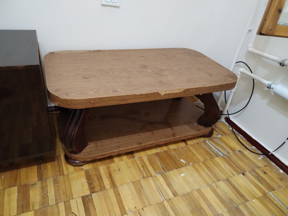 Даром сундук и стол