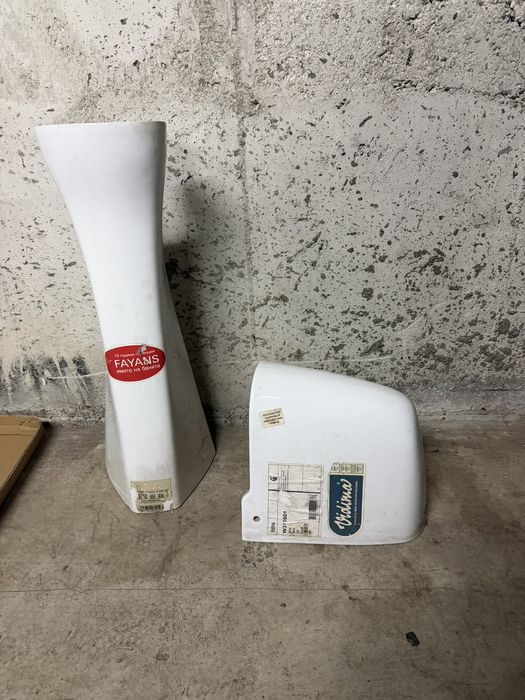 Мивка за баня и "ръкави" за мивка