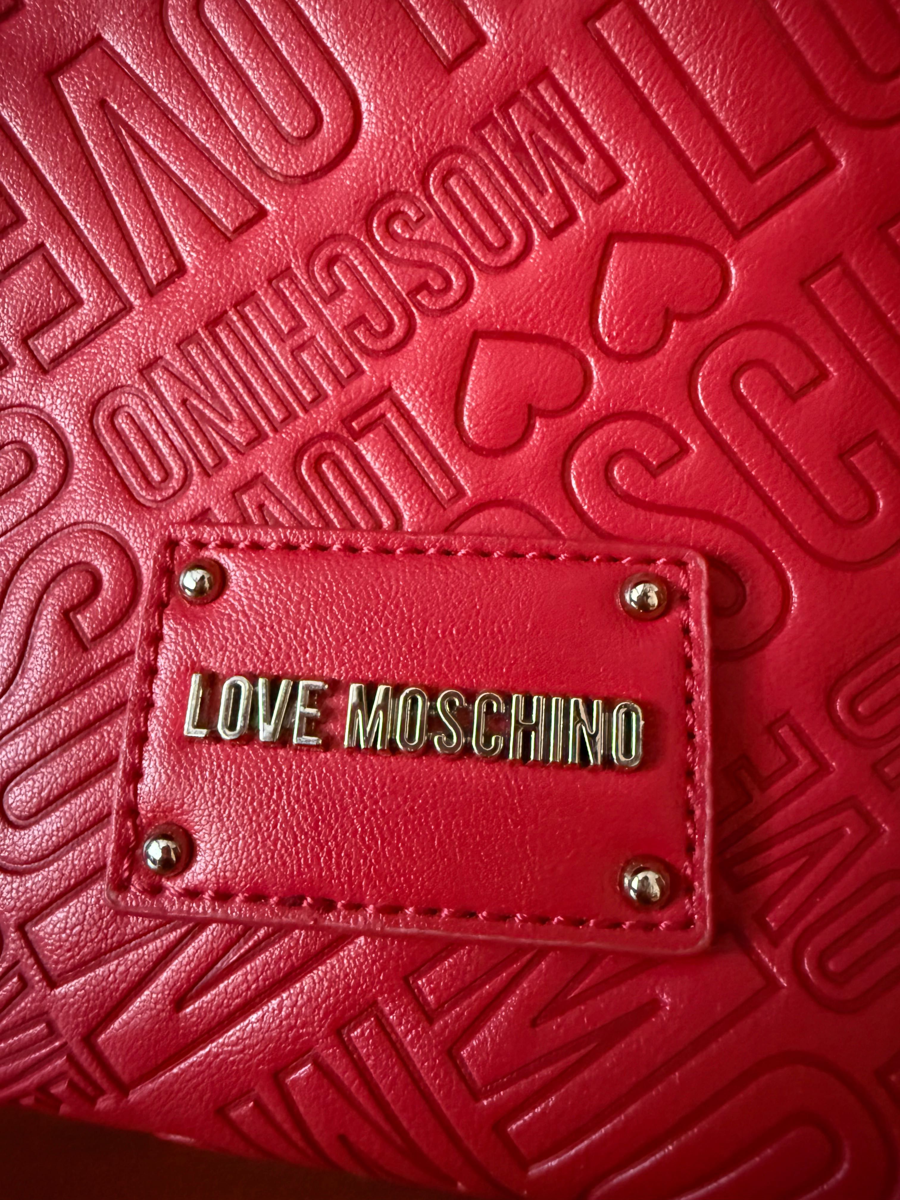 Дамска чанта Pinko / Love moschino