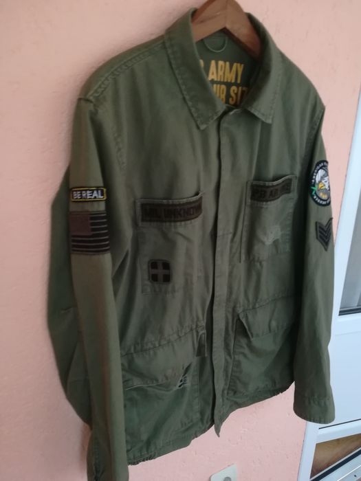 Geaca bărbați Pull&Bear mărimea M