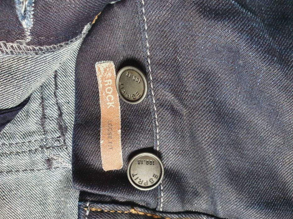 Blugi ESPRIT "Rock Loose Fit" - Marime W36 L32 (Talie 103 cm)