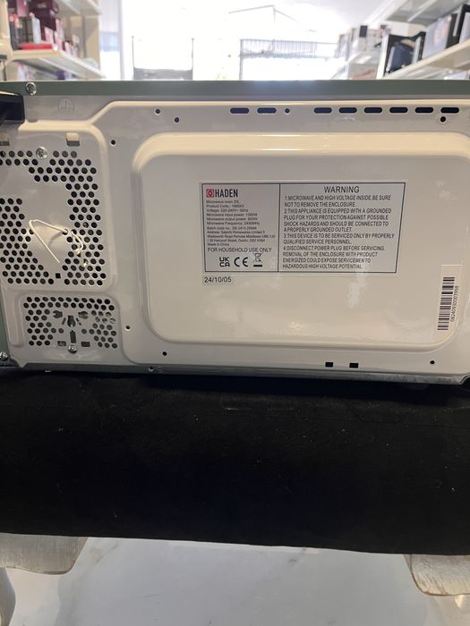 Cuptor cu microunde Haden