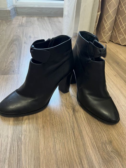 Женские ботильоны из натуральный кожы