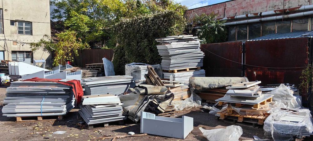 Палета и дъски за горене