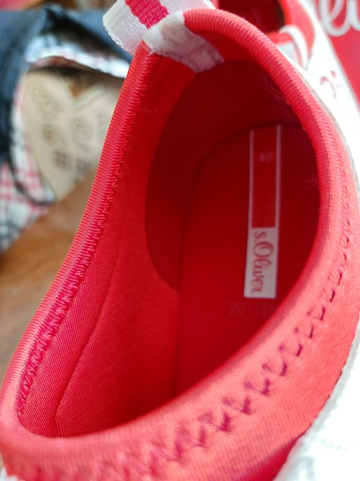 pantofi sport alb cu rosu