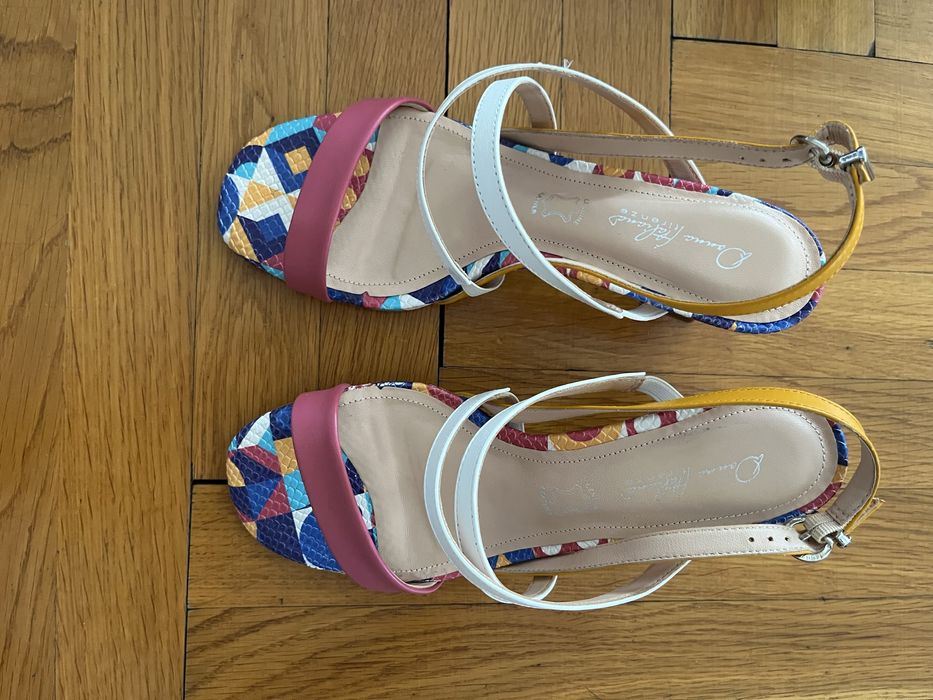 Дамски сандали на ток 36 номер