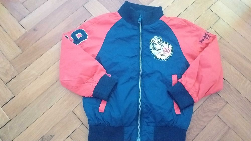 Детски фирмени дрехи-28-50лв.брой