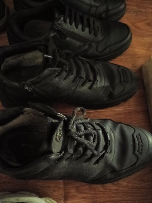 Продам  мужские обуви для работы