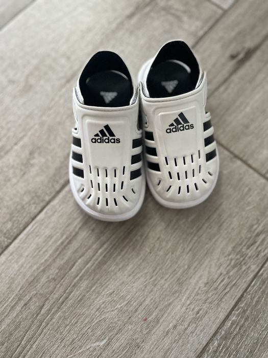 Sandale adidas 25
