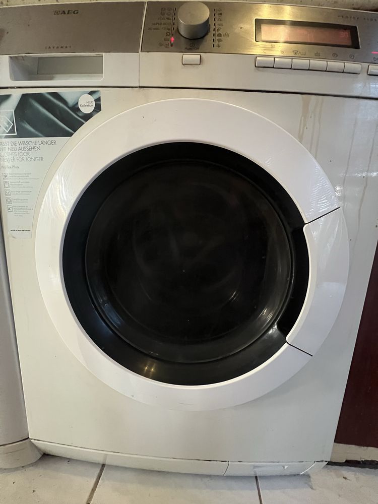 Продавам Пералня AEG (АЕГ)