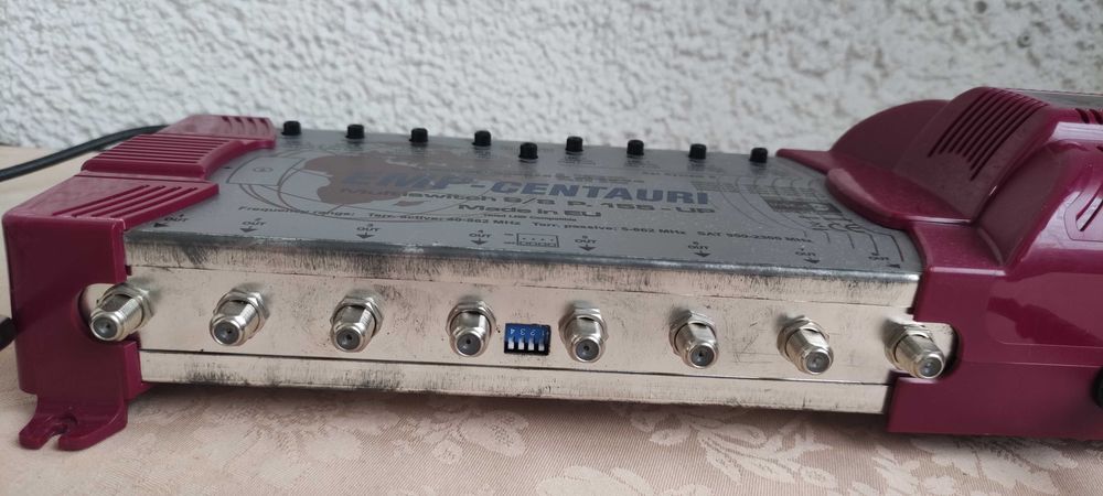 Мултиклуюч / multiswitch/ за сателитна и наземна телевизия