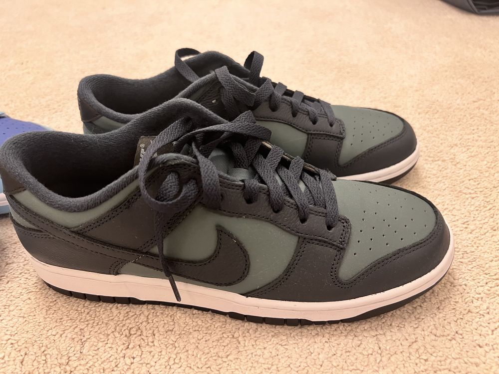 Vand 2 perechi Nike Dunk Low