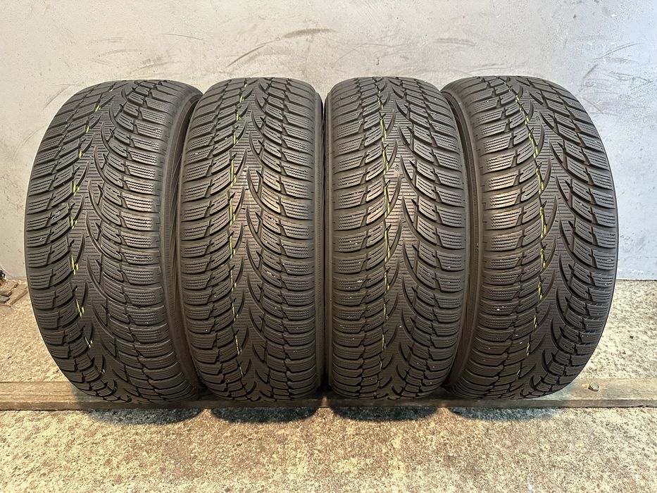 Гуми 205/55/16 NOKIAN Winter WR Snow