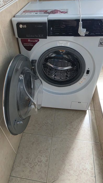 Продам стиральную машинку