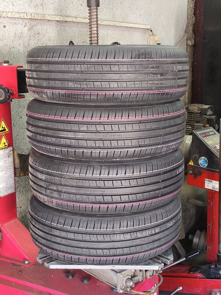 Шины 185/65 R15 4шт