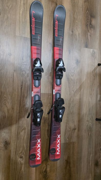 Продам детские лыжи