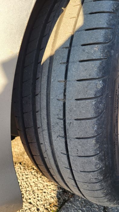 Гуми GOOD YEAR EAGLE F1,225/45/17