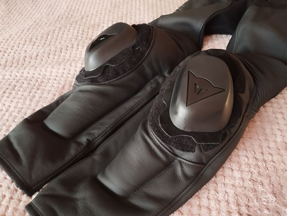 Дамски кожен мото екип Dainese 42 (36)
