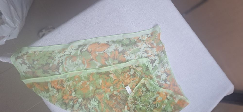 Eșarfe si fulare elegante.30 lei toate