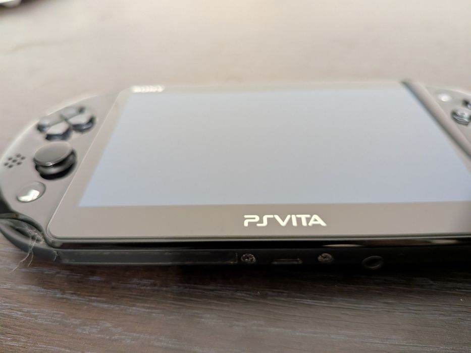 Playstation Vita PS Vita modat, plin de jocuri,
