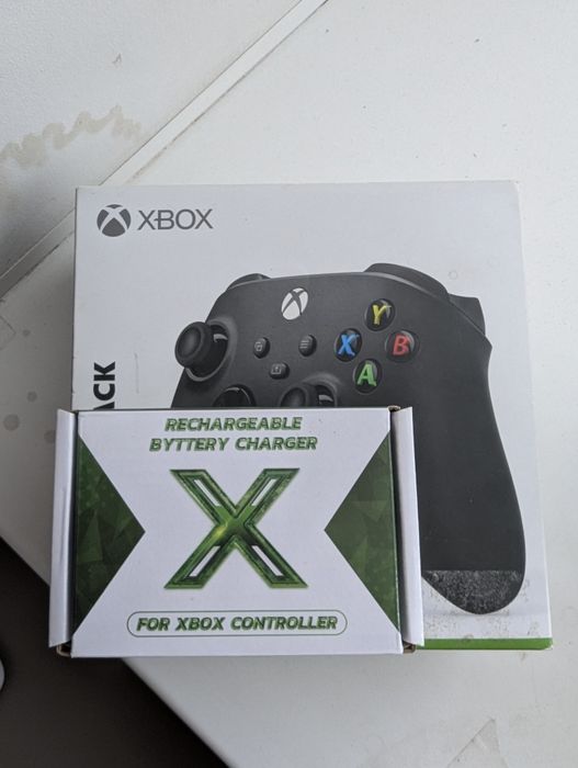 Геймпад Xbox series и 2 батареи