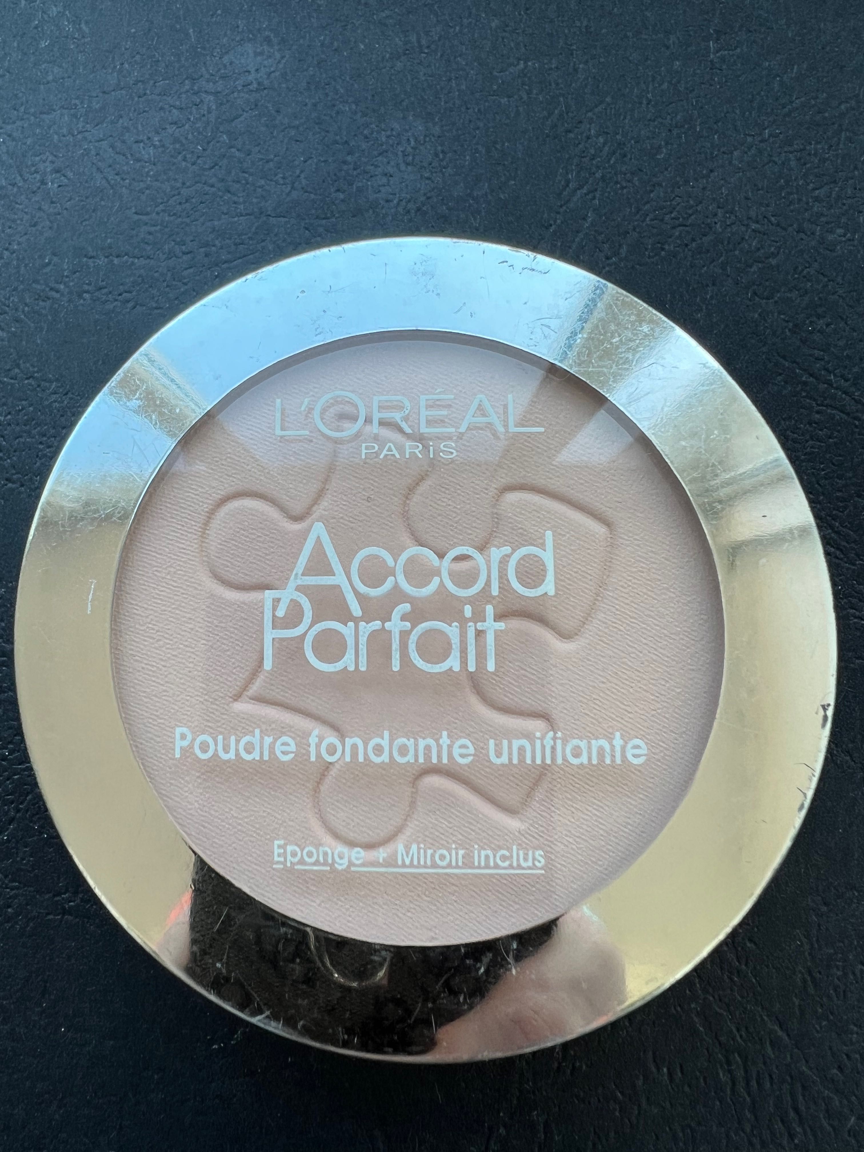 L’Oreal Accord Parfait Powder Rose Ivory