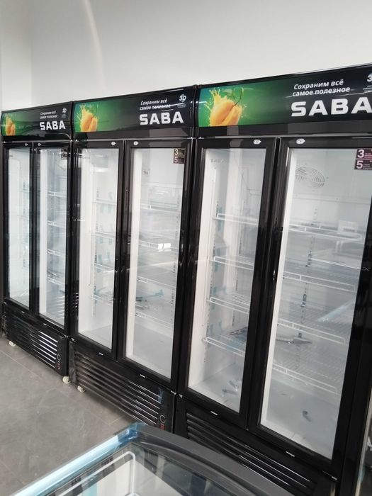 Новый Витринный холодильник