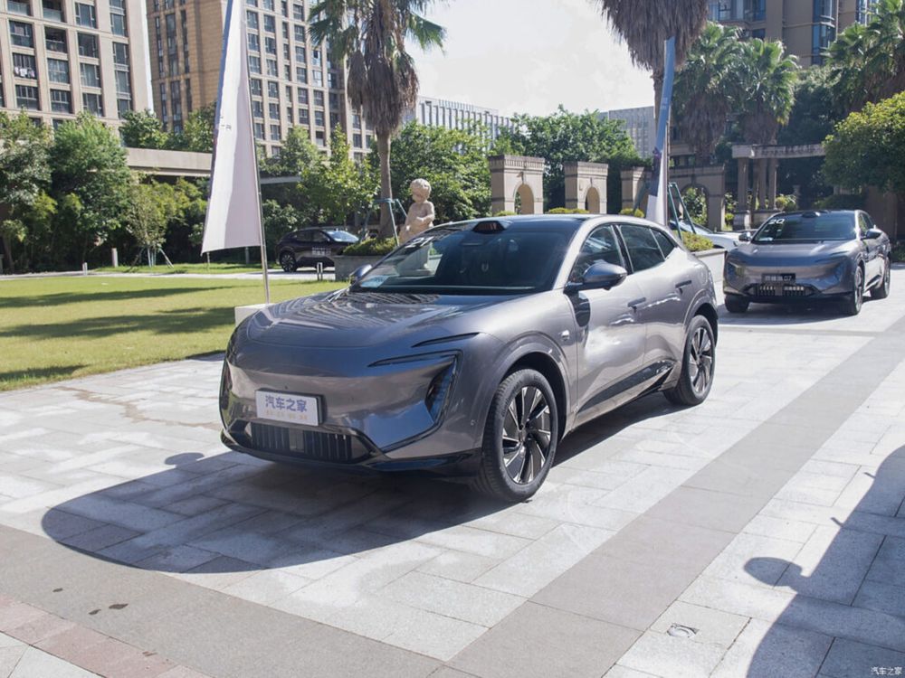 В наличие в пути AVATR 07 Max EV 650 км 2025 года