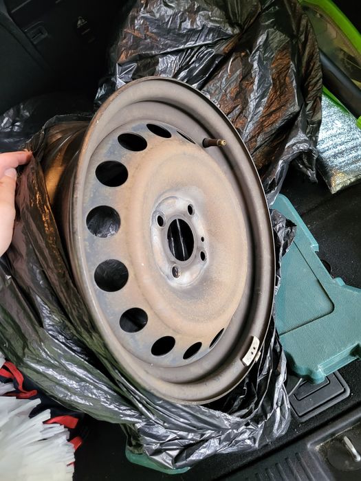 Vand jante Dacia OEM Tabla 15