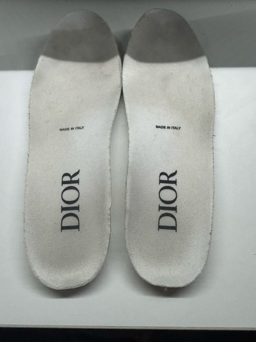 Dior B23