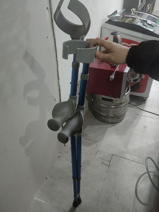 Продам костыли в хорошем состоянии