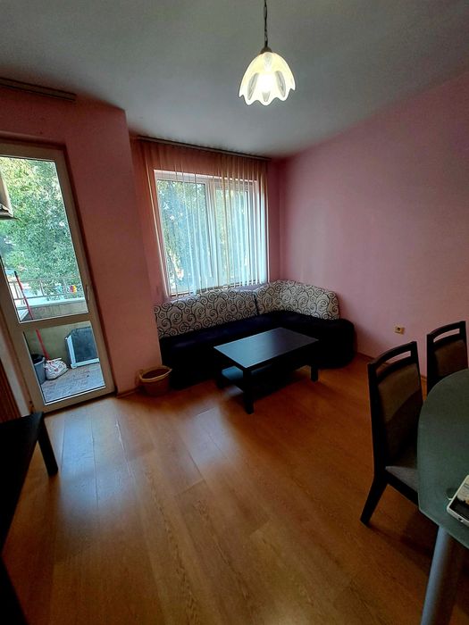 Дава се под наем Двустаен апартамент в Варна, Колхозен пазар - 55 кв.м за 360 € - Снимка #2